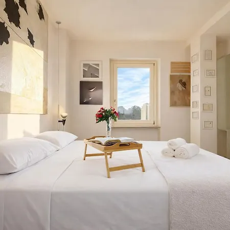 Charming 2br Terrace & Great View Apartment *