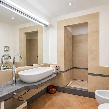 Apartment Charming 2br Terrace & Great View